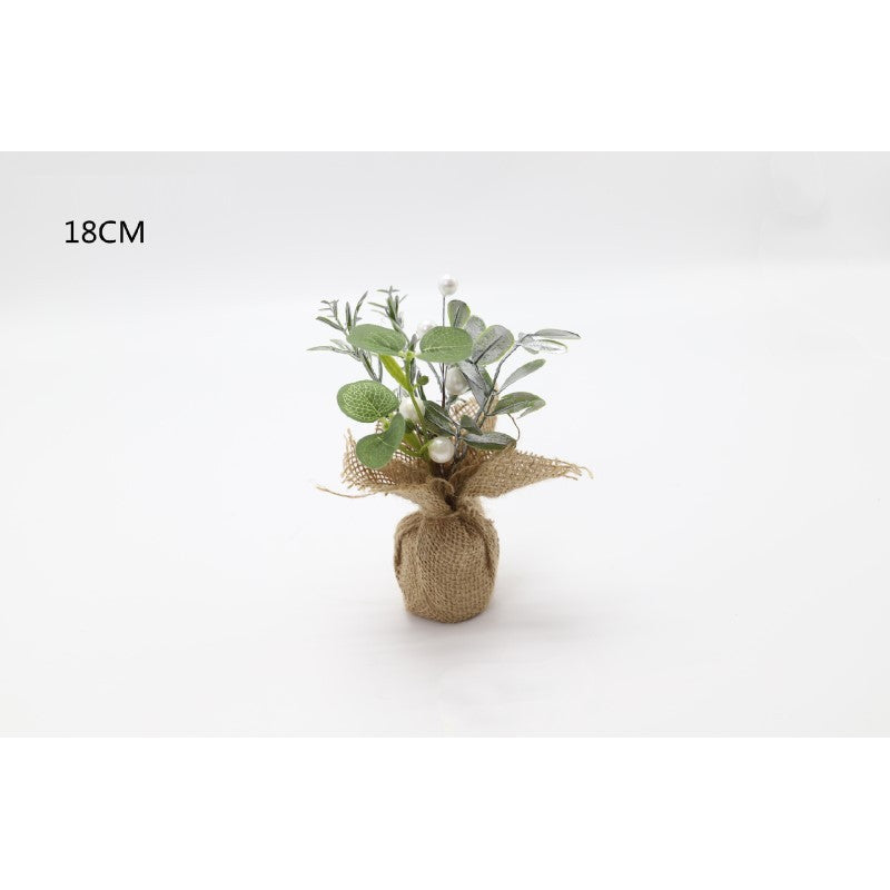 Christmas Mini Pot 18cm White Berry