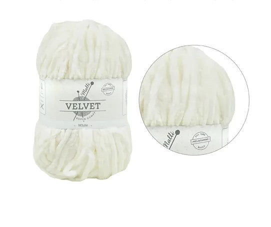 SUPER COMFY VELVET YARN 100g WHITE